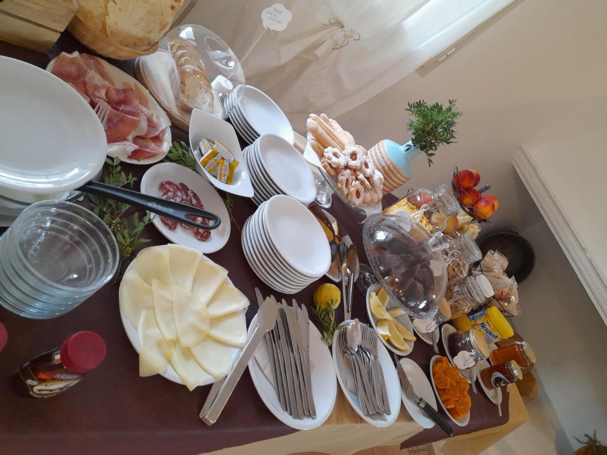 Agriturismo Palas De Serra Country Resort Onifai Экстерьер фото