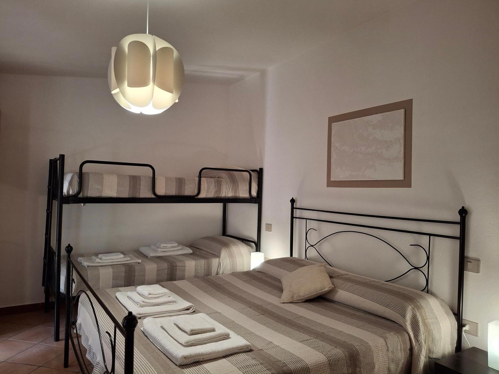 Agriturismo Palas De Serra Country Resort Onifai Экстерьер фото